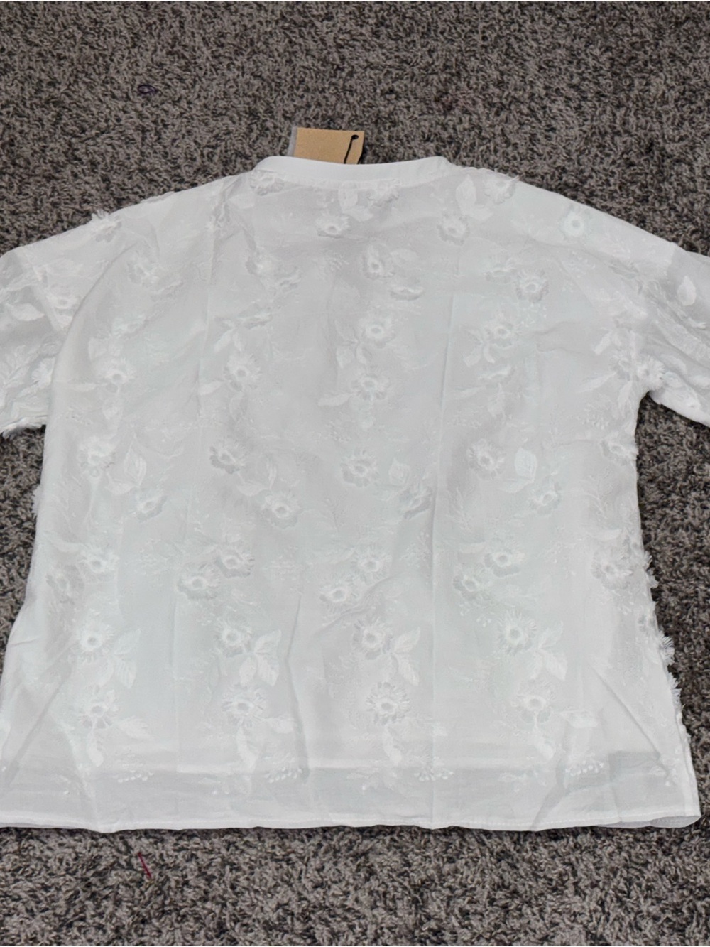 White Embroidered Floral Blouse - Picture 11 of 12